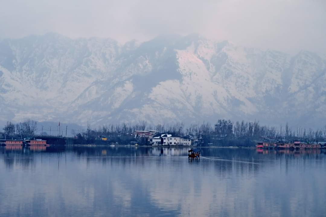 India Dal Lake